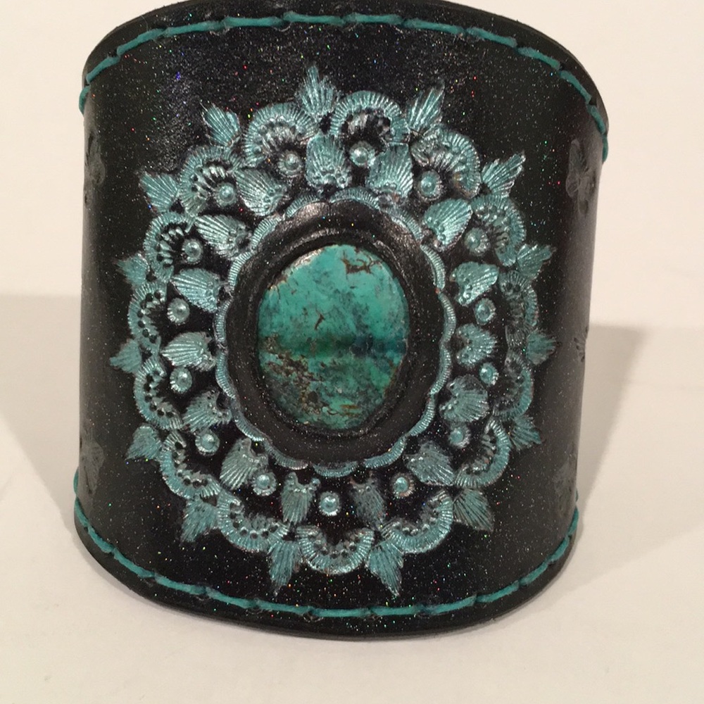 Tooled Bohemian Hubei Turquoise  Inlay Mandala Leather Cuff Bracelet